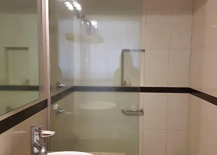 Roble Hotel 3*